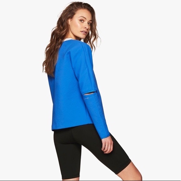 NEW Nike Sportswear Tech Pack $120 top - Picture 4 of 7